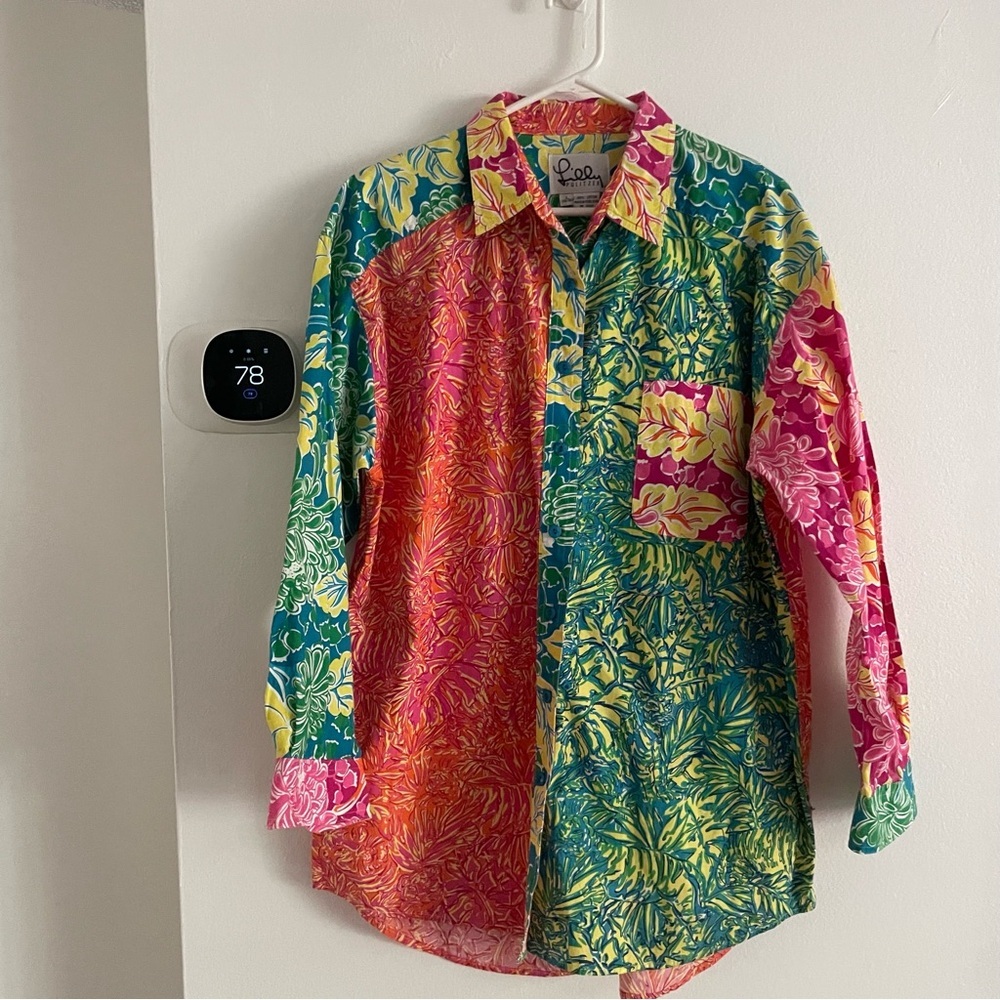 Lily Pulitzer Colorful Floral Button-Up Shirt size Large - Picture 2 of 4